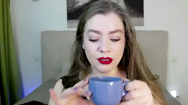 PetersEmily online show from March 9, 2025, 11:14 pm