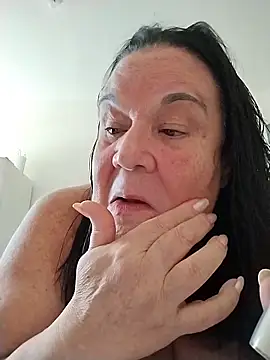 Yaya Mineira online show from February 7, 2026, 4:04 pm