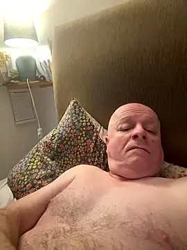 Snapshot of locallad88 chatting on January 9, 2026, 8:54 am locallad88 online show from January 9, 2026, 8:54 am