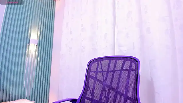  Valeria Brown online show from December 18, 2025, 8:56 pm