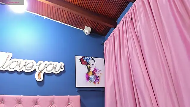  Valeria Brown online show from September 28, 2025, 8:05 pm