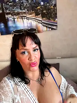 Lolaley2 online show from September 28, 2025, 6:09 am