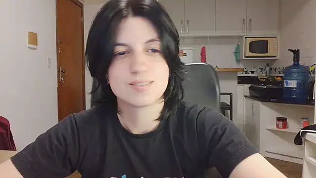 kyslrana online show from July 22, 2026, 1:18 am