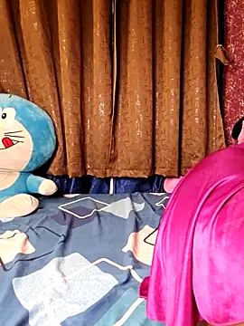 SugarNdBrownie online show from February 6, 2026, 12:45 pm