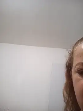 CASADASIGILO2 online show from May 7, 2026, 2:27 am