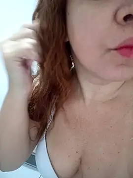 CASADASIGILO2 online show from December 2, 2025, 11:06 pm