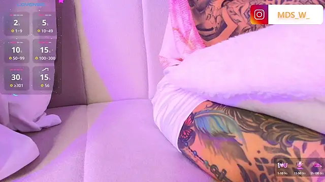 MaddisonWelch online show from September 21, 2025, 8:52 am