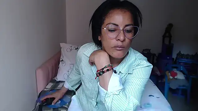 kateleyagrey online show from August 3, 2026, 1:28 pm