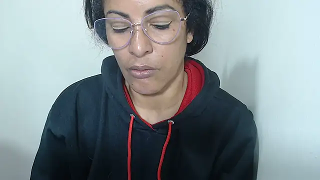 kateleyagrey online show from June 7, 2026, 1:27 pm