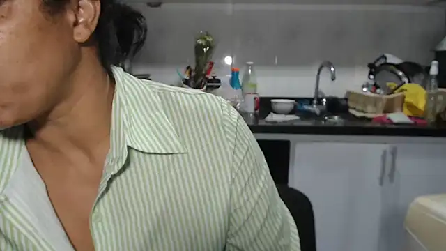 kateleyagrey online show from January 15, 2026, 7:39 pm