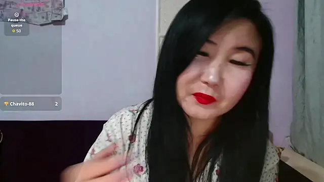 Snapshot of Bet_Lu chatting on April 15, 2026, 7:29 pm Bet Lu online show from April 15, 2026, 7:29 pm