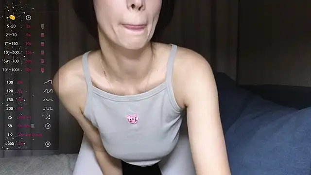 Alice Wonders online show from September 21, 2025, 9:09 pm