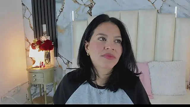lulumars online show from April 23, 2026, 4:41 am