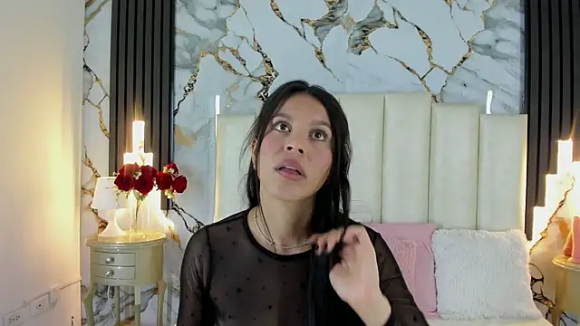 lulumars online show from October 7, 2025, 4:46 am