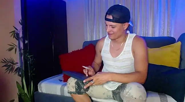 DavidNeill online show from March 14, 2025, 5:16 am