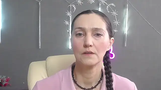 BlondyLeeBest online show from May 7, 2026, 11:13 am