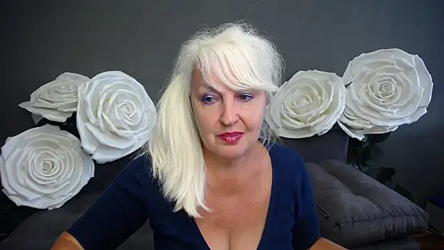 BlondyLeeBest online show from September 16, 2025, 6:58 am