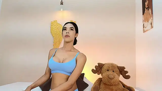 salome Collins 1 online show from November 22, 2025, 12:32 am