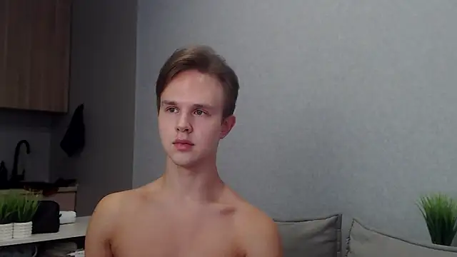 MartinMendez online show from October 5, 2025, 7:43 am