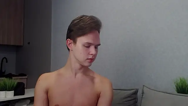 MartinMendez online show from October 3, 2025, 8:05 am