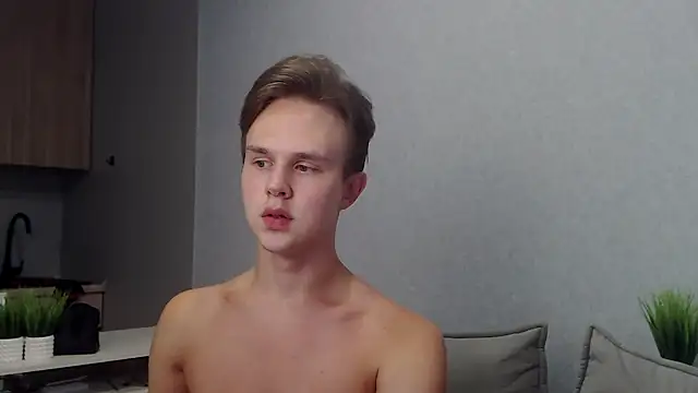 MartinMendez online show from September 21, 2025, 1:05 pm