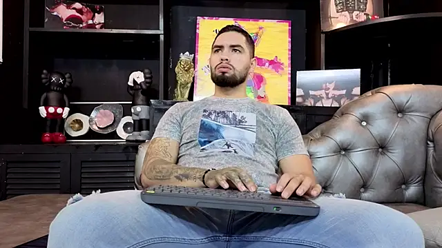 matteosantos online show from September 19, 2025, 12:09 pm