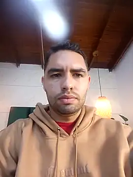 matteosantos online show from October 24, 2025, 11:31 am