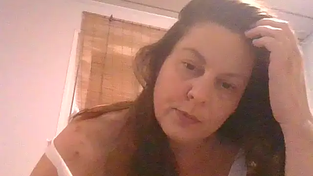 fulloferotic online show from May 4, 2026, 7:17 pm