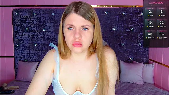 NoraBigAss online show from April 29, 2026, 12:04 am