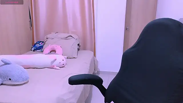  anastasia online show from March 16, 2026, 7:16 pm