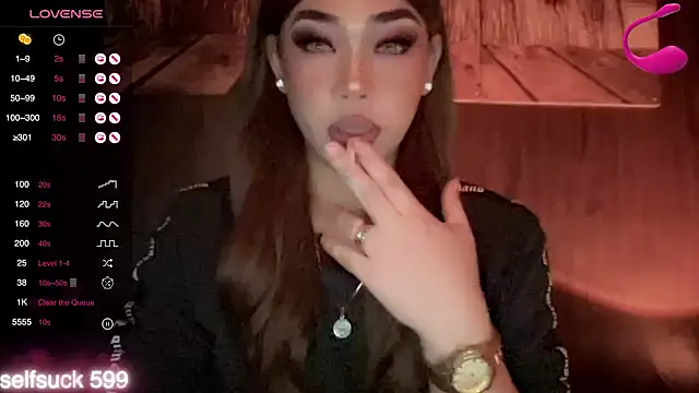Snapshot of madam_agnes1 chatting on August 8, 2026, 3:08 pm madam agnes1 online show from August 8, 2026, 3:08 pm