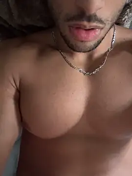 pimentfort77 online show from February 12, 2025, 8:49 am