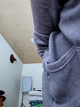 sexymarilyncolombia online show from February 24, 2025, 12:16 pm