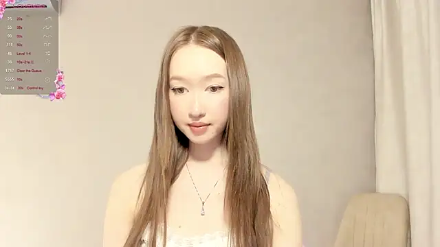  luna 022 online show from March 20, 2025, 2:10 pm