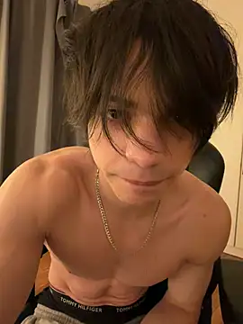SasukeUhchiaa online show from June 2, 2026, 11:05 pm
