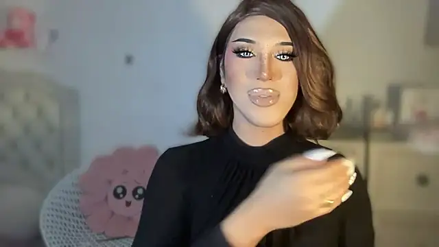 Ts glamxxxx online show from October 14, 2025, 12:22 am