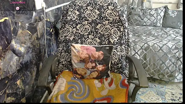 sexyrihana1 online show from September 15, 2025, 7:09 am