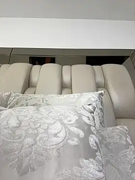 ALISSON FOXXX1 online show from November 24, 2025, 10:54 pm