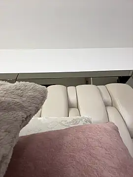 Snapshot of ALISSON_FOXXX1 chatting on February 7, 2026, 10:51 pm ALISSON FOXXX1 online show from February 7, 2026, 10:51 pm