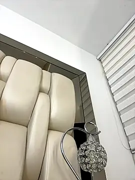 ALISSON FOXXX1 online show from September 12, 2025, 8:52 pm