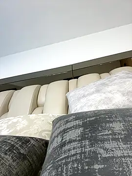 ALISSON FOXXX1 online show from October 3, 2025, 3:46 pm