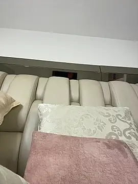 Snapshot of ALISSON_FOXXX1 chatting on March 21, 2026, 10:57 pm ALISSON FOXXX1 online show from March 21, 2026, 10:57 pm