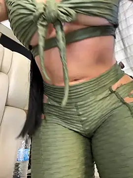 ALISSON FOXXX1 online show from September 29, 2025, 8:47 pm