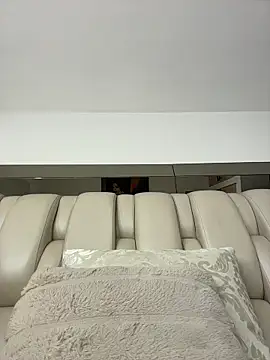 Snapshot of ALISSON_FOXXX1 chatting on March 20, 2026, 10:44 pm ALISSON FOXXX1 online show from March 20, 2026, 10:44 pm