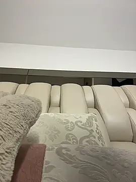 Snapshot of ALISSON_FOXXX1 chatting on February 14, 2026, 10:54 pm ALISSON FOXXX1 online show from February 14, 2026, 10:54 pm