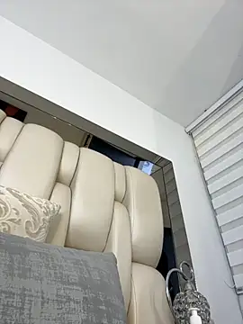 ALISSON FOXXX1 online show from September 9, 2025, 8:29 pm