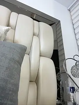 ALISSON FOXXX1 online show from September 26, 2025, 8:49 pm