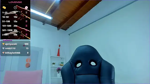 AlessiaMarcu- online show from March 14, 2025, 10:29 am