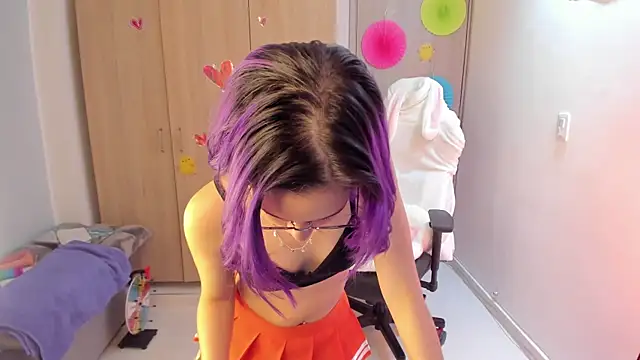 Snapshot of Anto_herrera chatting on October 8, 2025, 12:01 am Anto herrera online show from October 8, 2025, 12:01 am