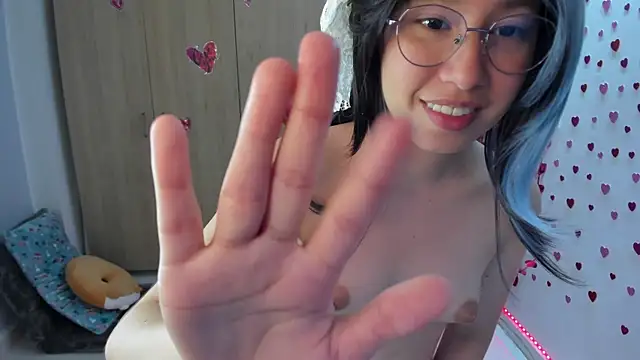 Snapshot of Anto_herrera chatting on March 9, 2025, 11:46 pm Anto herrera online show from March 9, 2025, 11:46 pm